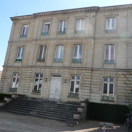Studio Dans Charmante Batisse De Maitre Compiegnoise Compiegne Ngoại thất bức ảnh