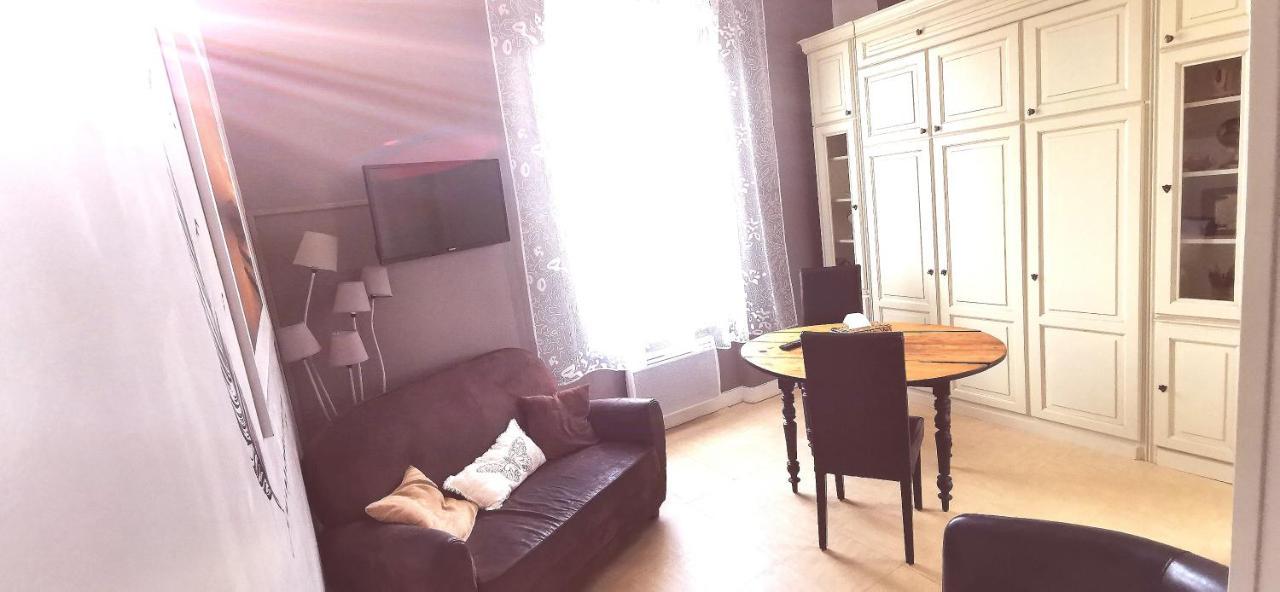 Studio Dans Charmante Batisse De Maitre Compiegnoise Compiegne Ngoại thất bức ảnh